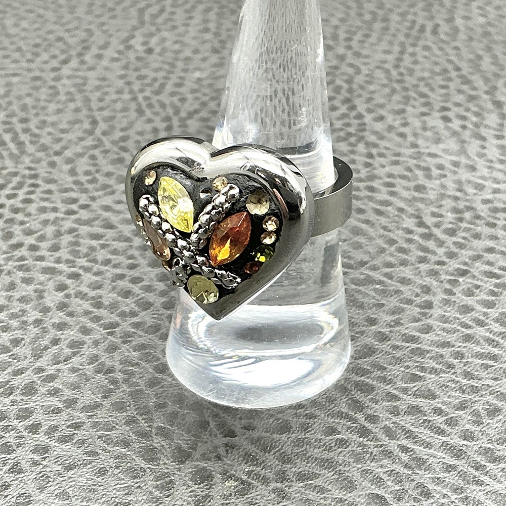 KC Heart Statement Ring Sz 8 Silver Tone Multicolor Crystal Rhinestone Cocktail